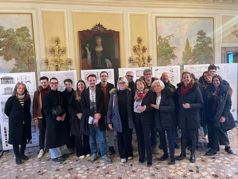 Foto di gruppo.jpg